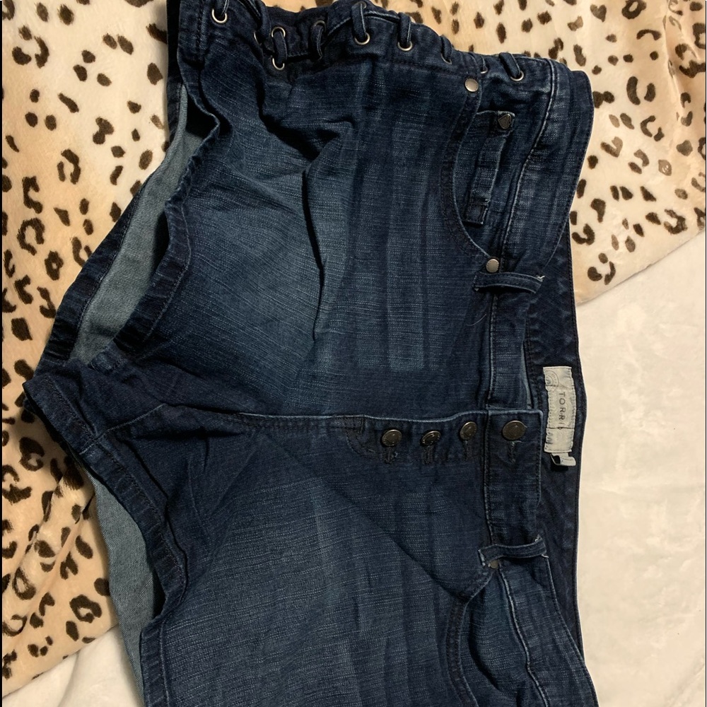 torrid denim shorts size 20
